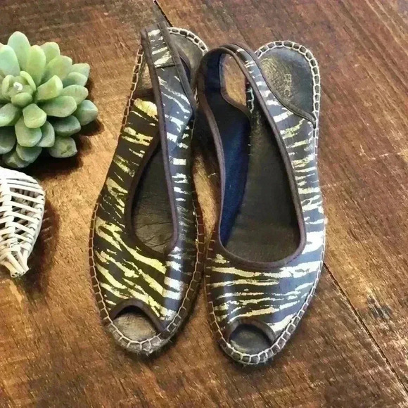 Eric Michael | Gold & Brown Zebra Print Espadrille Wedge Sandals - Picture 1 of 5